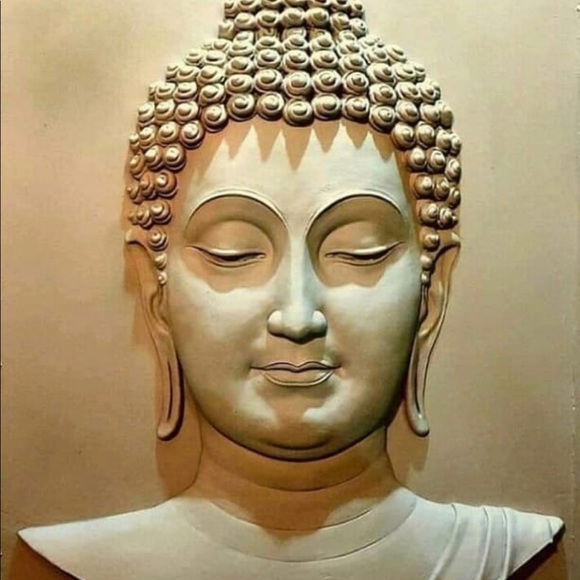 Meet your Posher, Monica - Picture 2 of 7